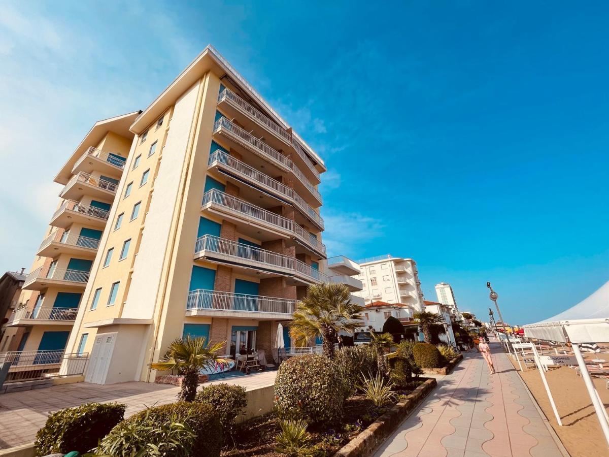 Cima - Vista Mare, 3 Camere, Wifi, Family Apartment Lido di Jesolo